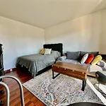 Charming Parisian Apartment In The 15Th Arrondissement